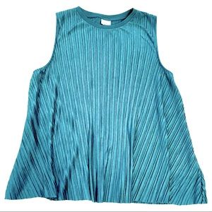 Sleeveless Green Top